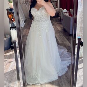 Maggie Sottero - Artemis Wedding Dress